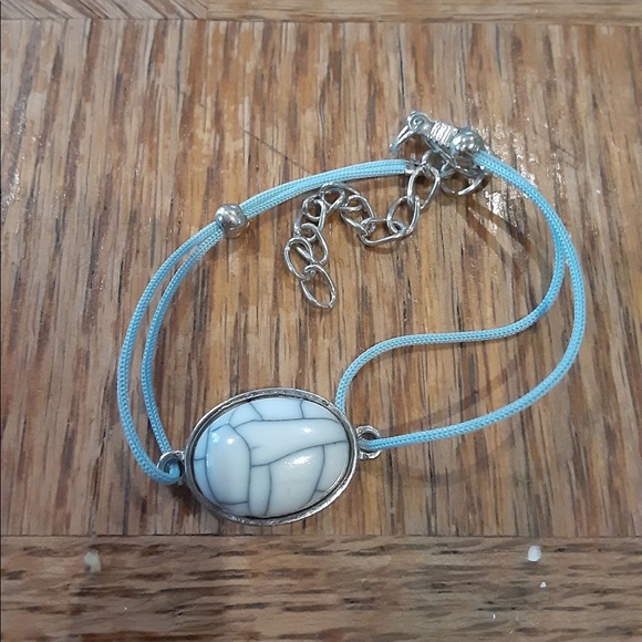 Skull ring - Picture 4 of 8